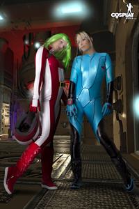 CosplayErotica - Miriya (Robotech) vs Zero (Samus Aran) nude cosplay